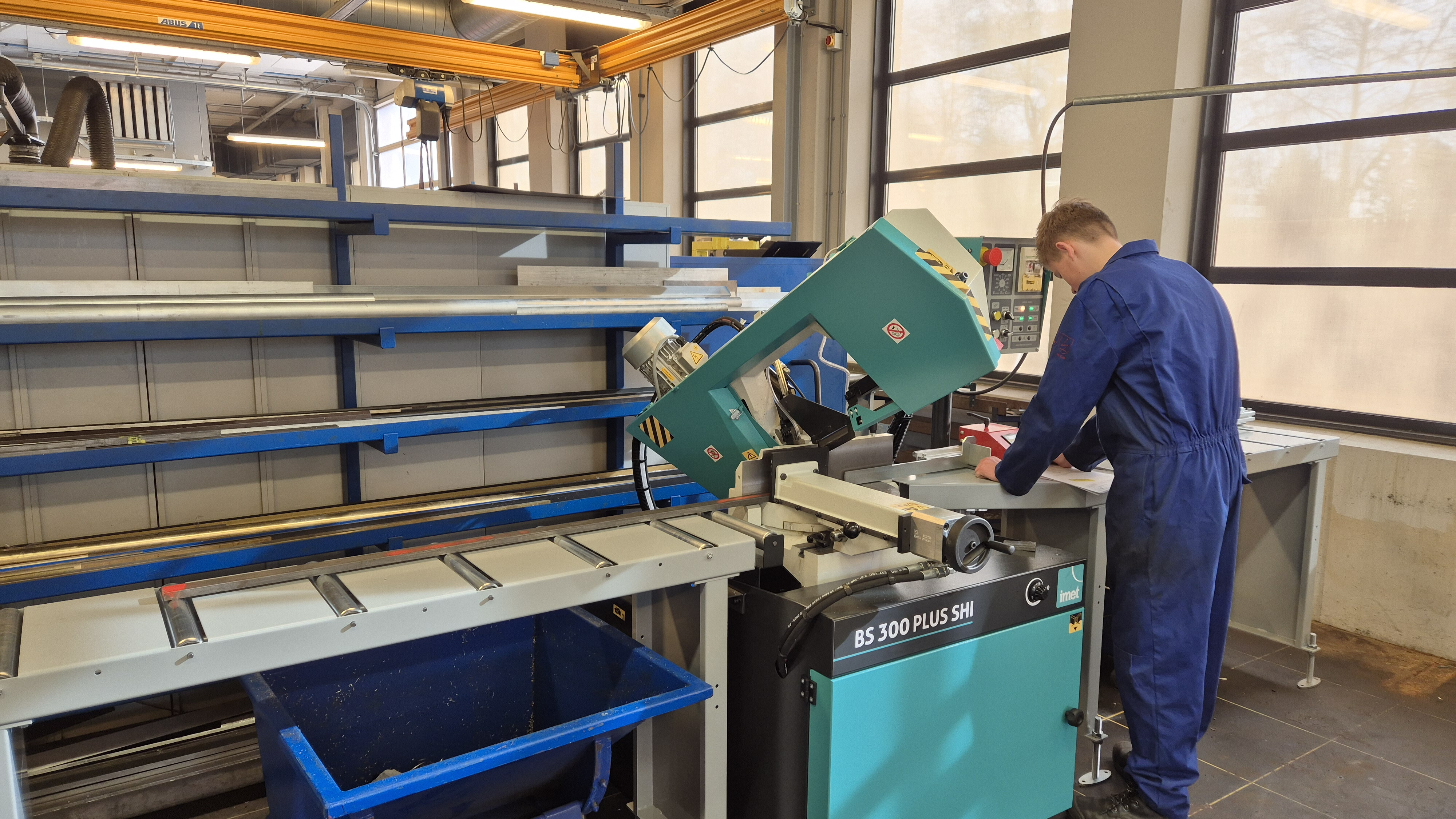 Onderwijsinstelling Firda kiest voor Imet lintzaag